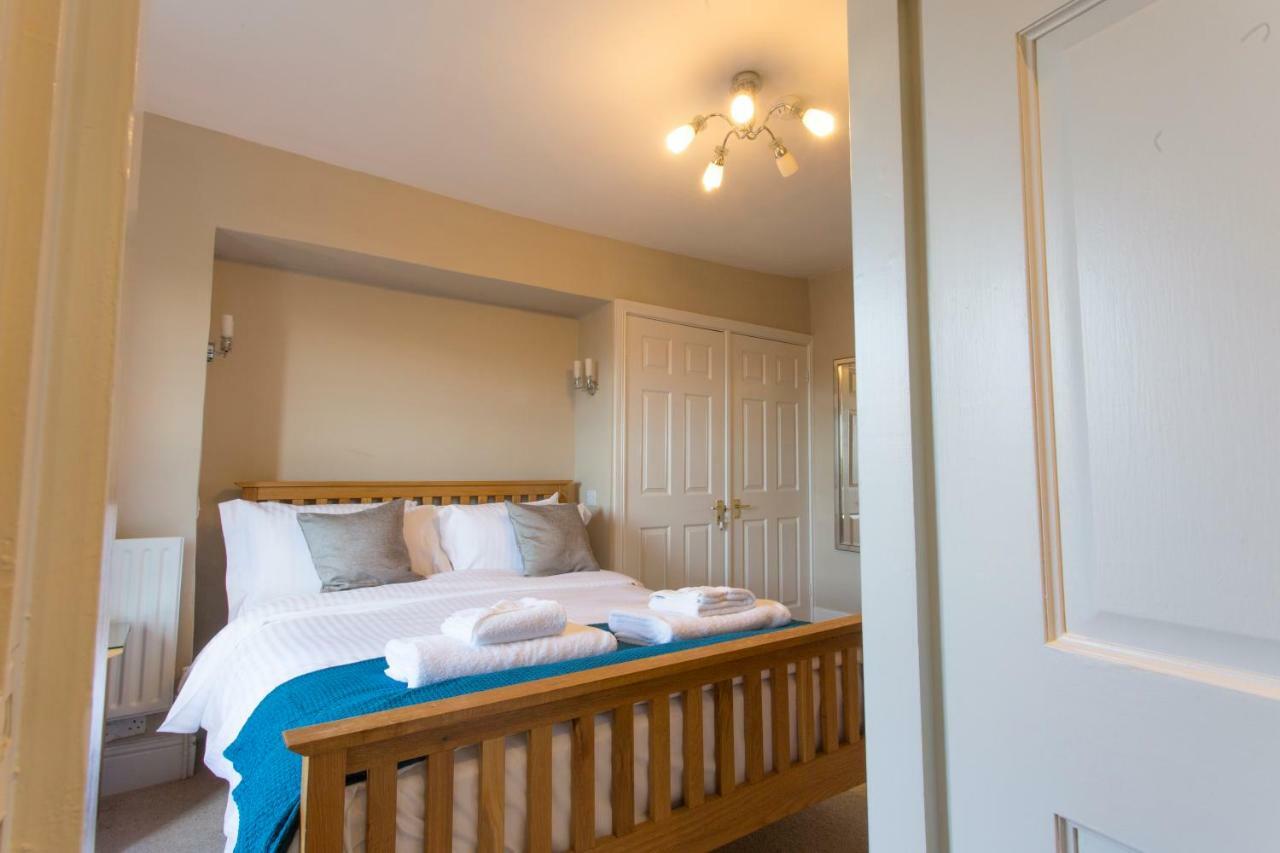كوربريدج The Wheatsheaf Hotel المظهر الخارجي الصورة